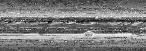 Карта штормов Юпитера, полученная комбинацией 11 снимков, снятых New Horizons 14 и 15 января. Охвачена полоса между северной и южной широтами 60 градусов (фото NASA/Johns Hopkins University Applied Physics Laboratory/Southwest Research Institute).