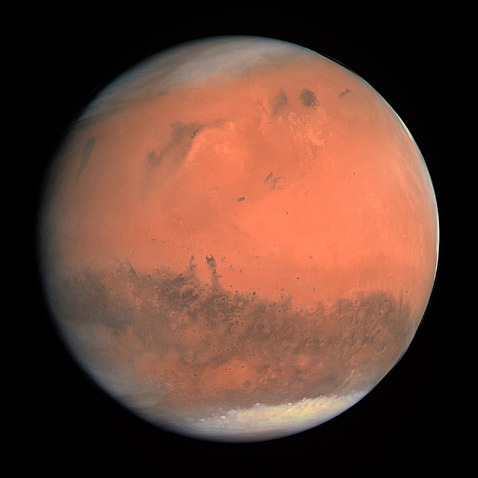 Первый снимок Марса, сделанный камерой OSIRIS в естественных тонах. От Rosetta до марсианской поверхности - 240 тысяч километров (фото ESA/OSIRIS Team/MPS/UPD/LAM/IAA/RSSD/INTA/UPM/DASP/IDA).